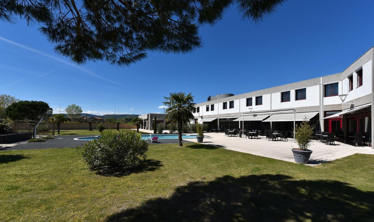 Sous Les Pins Hotel Etoile-sur-Rhone Luaran gambar