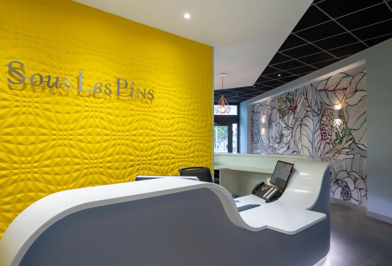 Sous Les Pins Hotel Etoile-sur-Rhone Luaran gambar