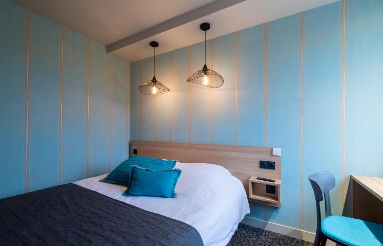 Sous Les Pins Hotel Etoile-sur-Rhone Luaran gambar